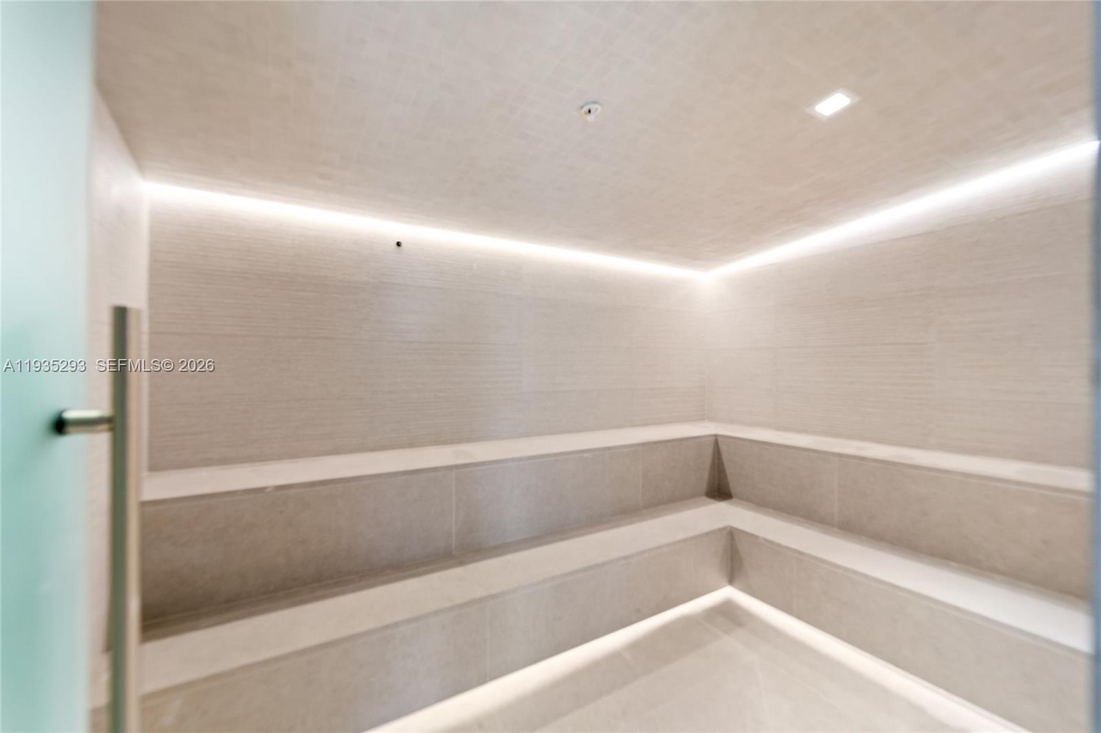 900 BISCAYNE BAY CONDO - Residential