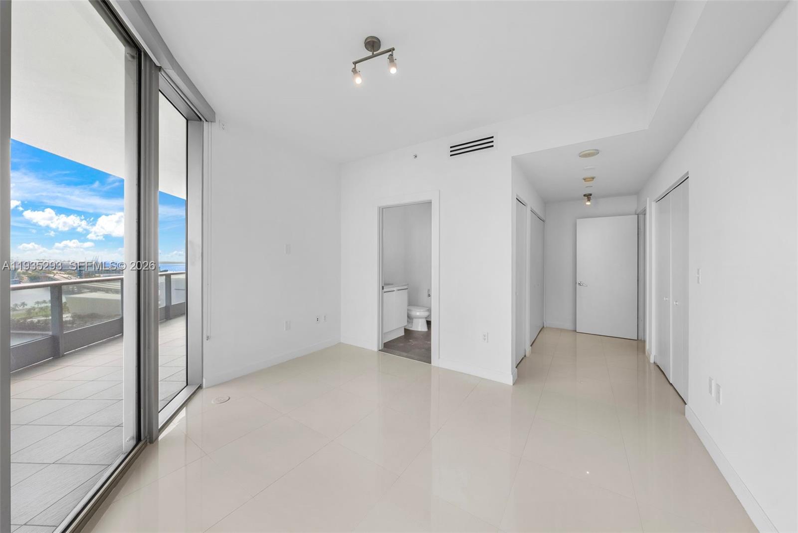 900 BISCAYNE BAY CONDO - Residential