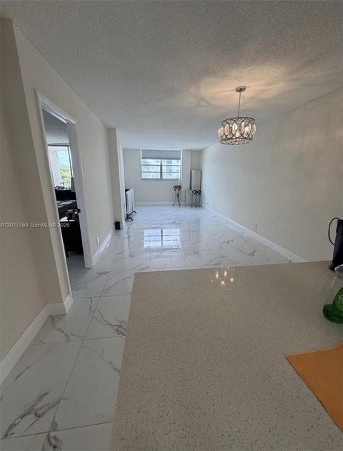 2903 N Miami Beach Blvd 303 North Miami Beach FL 33160