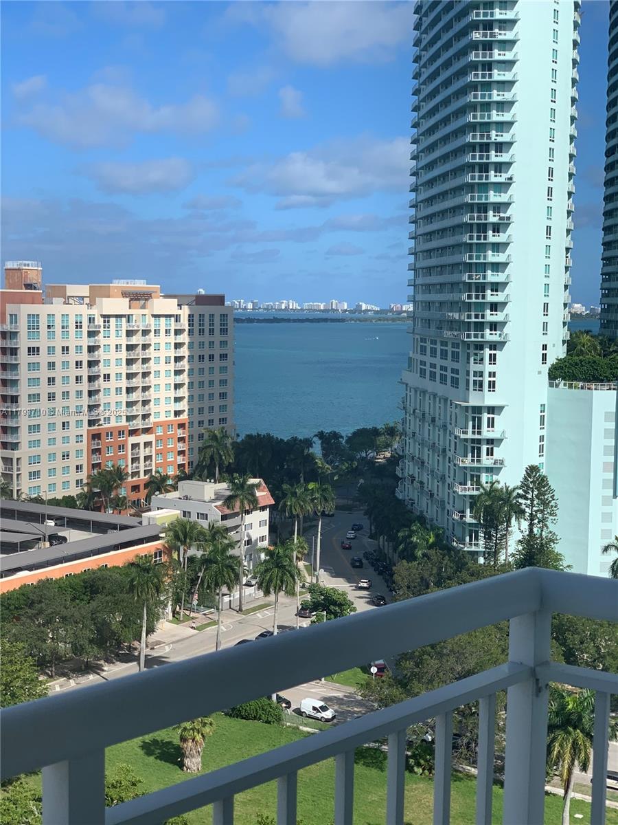 Rental Property at 275 Ne 18th 1709, Miami, Broward County, Florida - Bedrooms: 1 
Bathrooms: 1  - $2,650 MO.