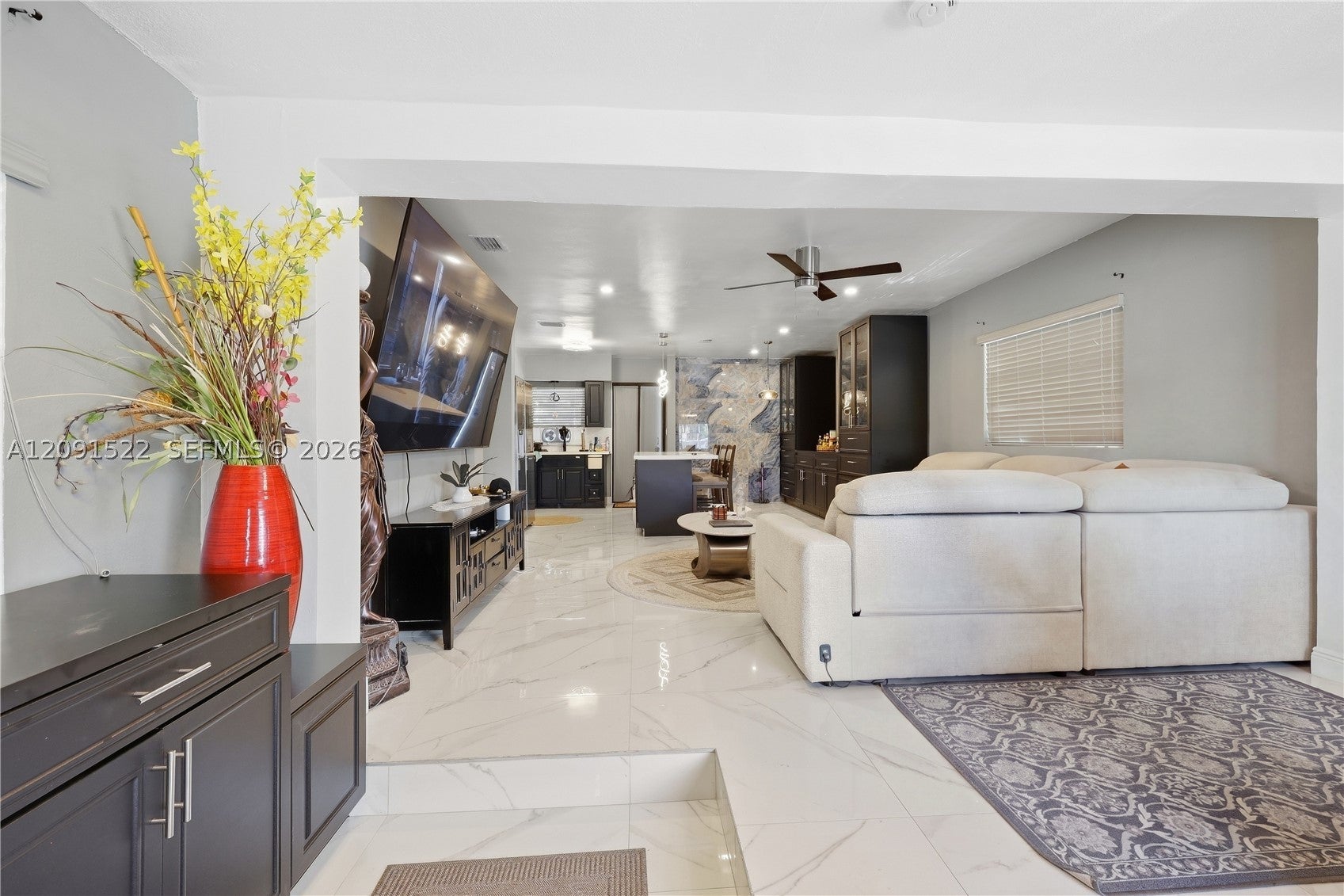 1170 NE 135th St, North Miami, FL, 33161/$620,000 2 1170 NE 135th St