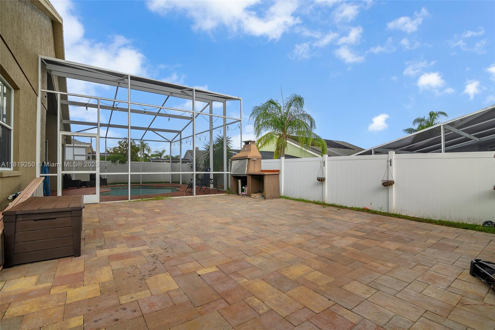 10327 MEADOW CROSSING DRIVE