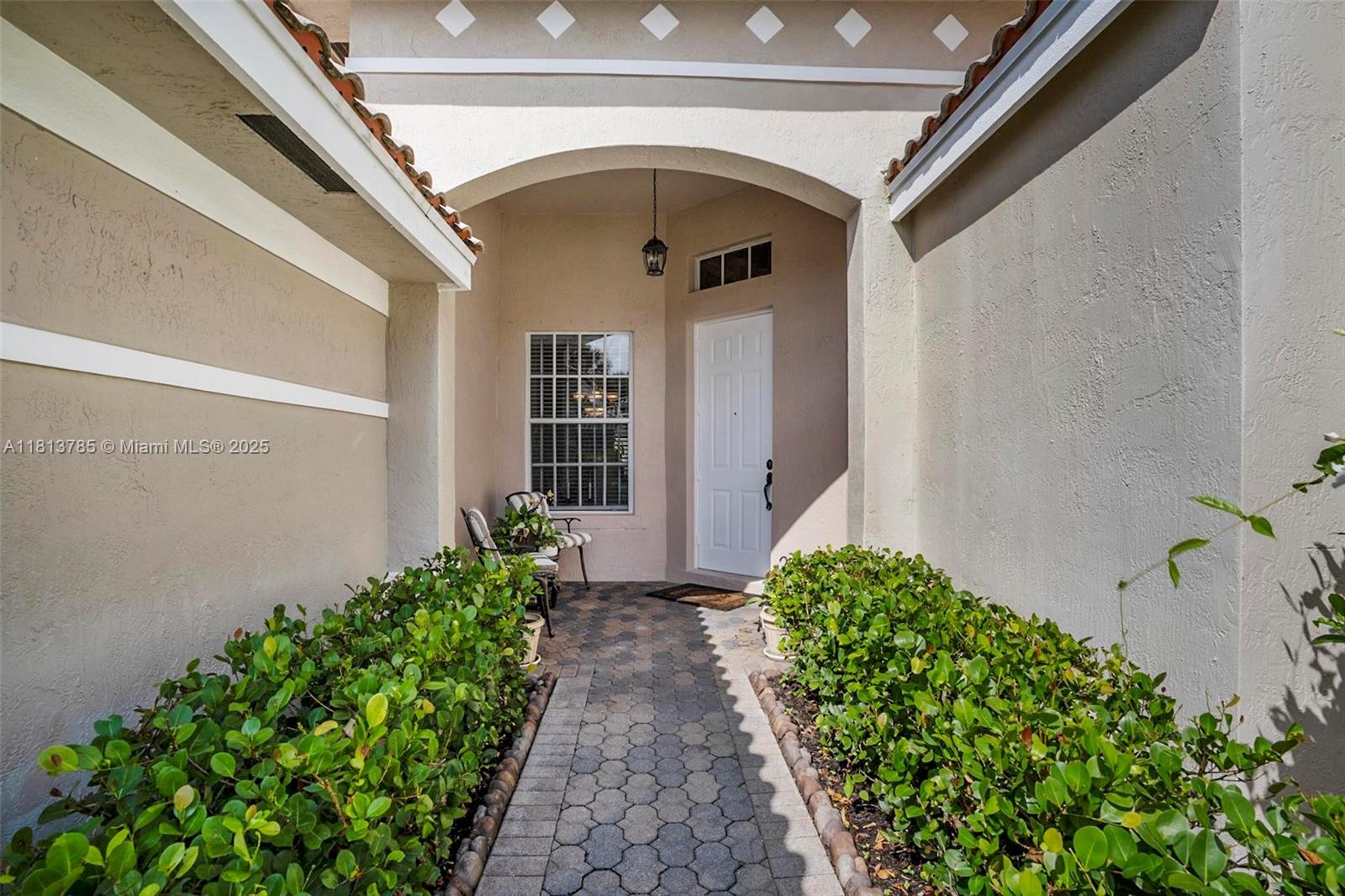 6569 Jog Estates Ln