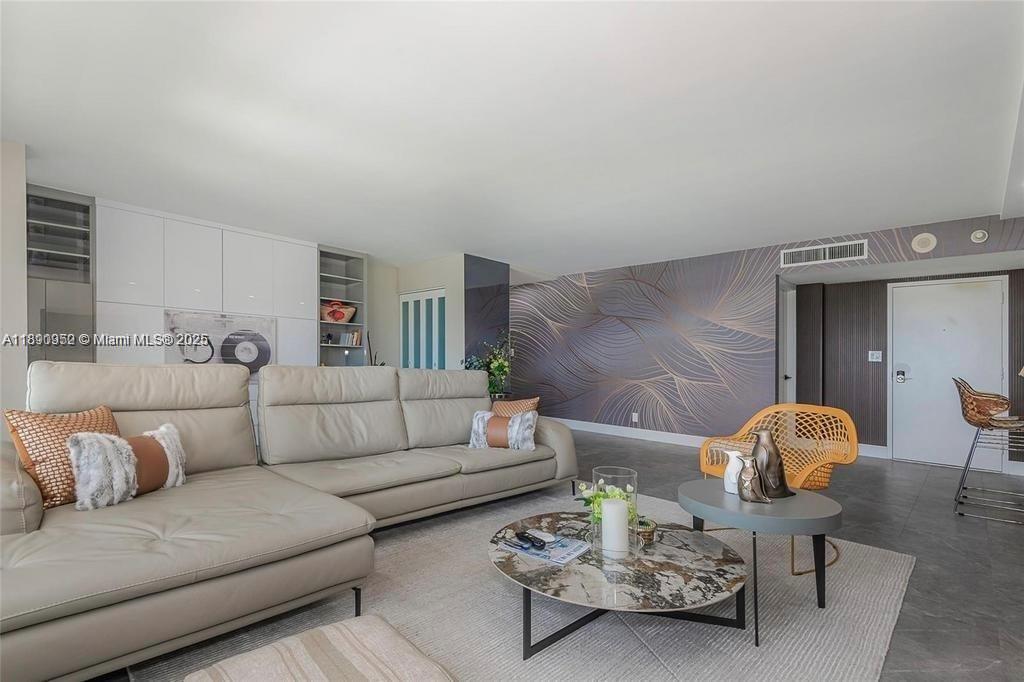 PLAYA DEL MAR CONDO - Residential Lease