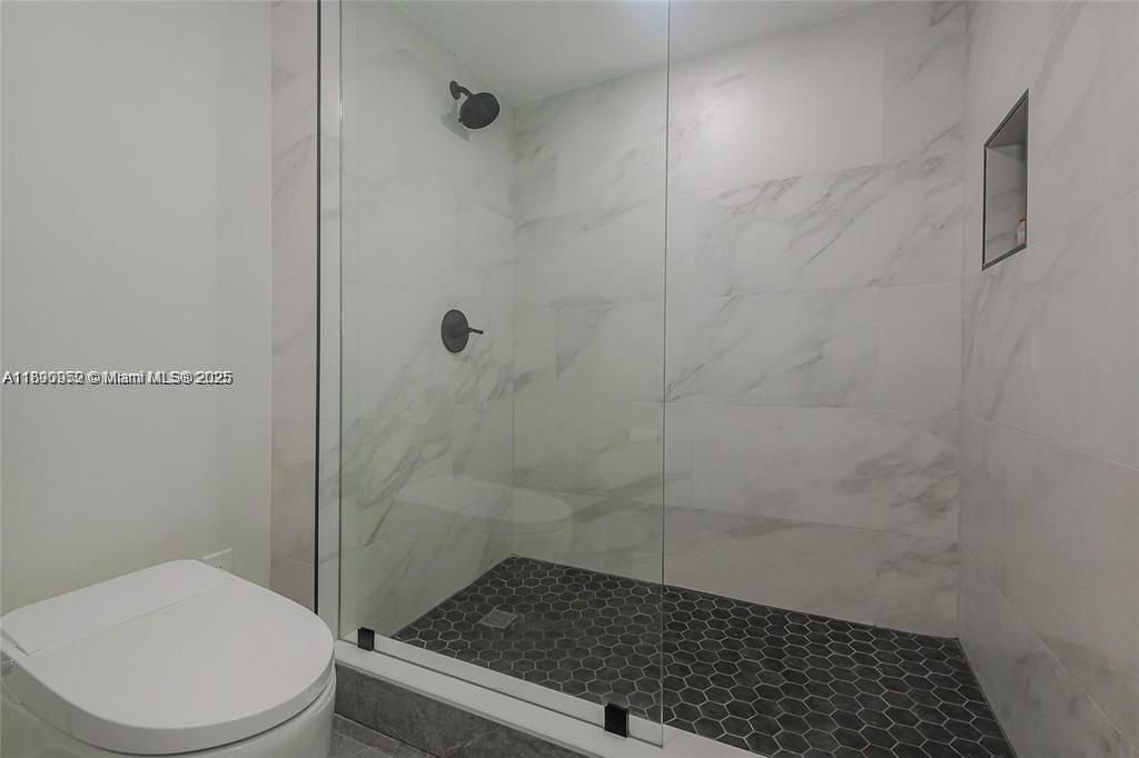 PLAYA DEL MAR CONDO - Residential Lease