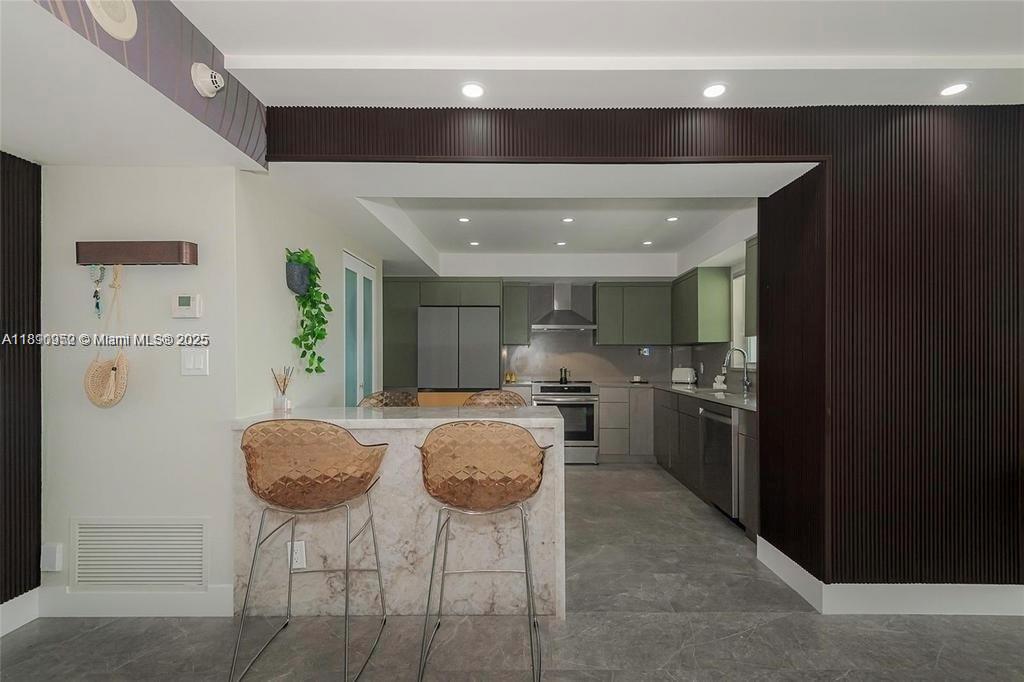 PLAYA DEL MAR CONDO - Residential Lease