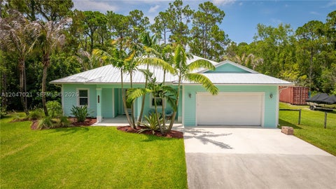 Photo of 12127 N 154th Rd N, Jupiter, FL 33478 (MLS # A12047021)