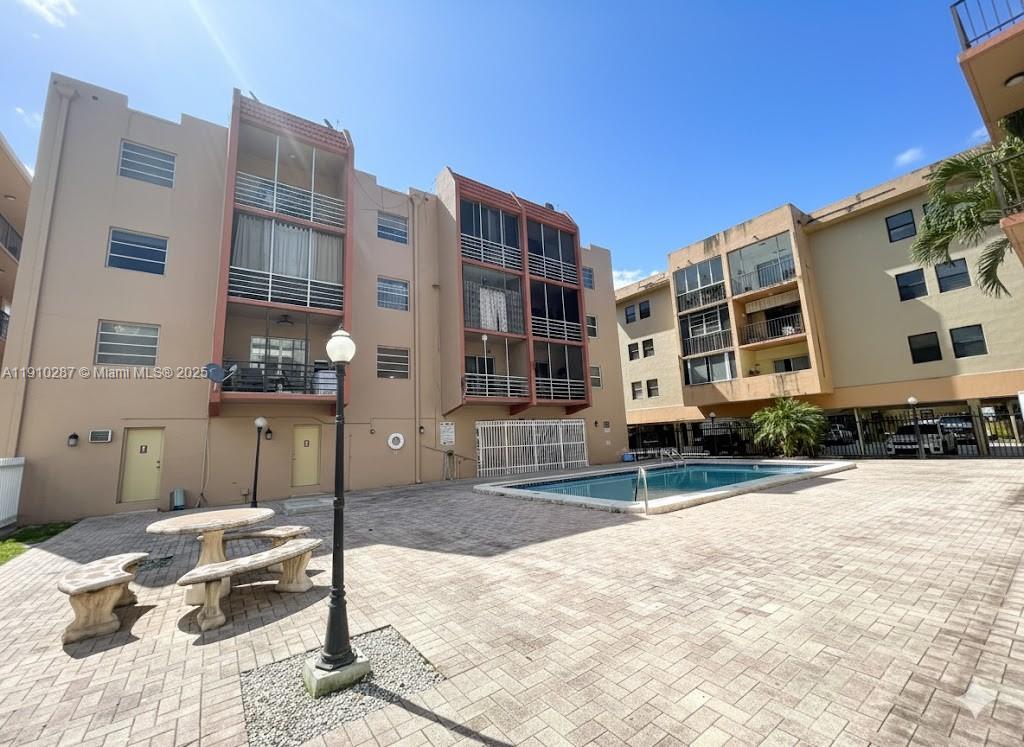 ROYAL PALMETTO CONDO - Residential Lease