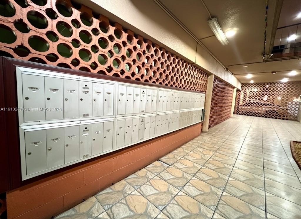 ROYAL PALMETTO CONDO - Residential Lease