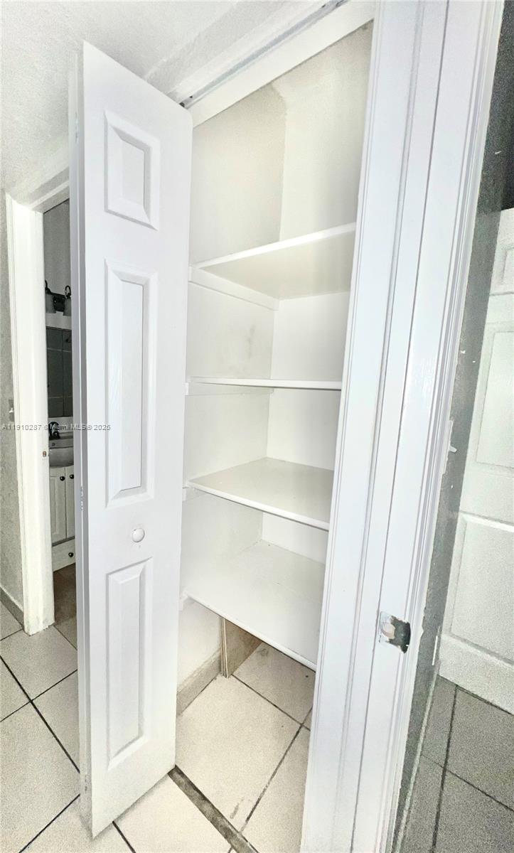 ROYAL PALMETTO CONDO - Residential Lease