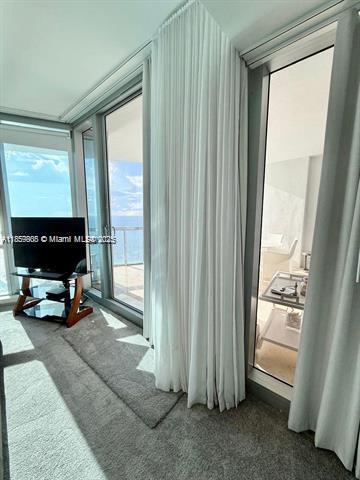 JADE OCEAN CONDO - Residential