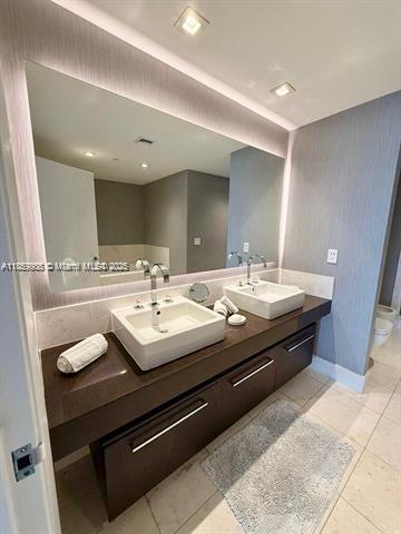 JADE OCEAN CONDO - Residential