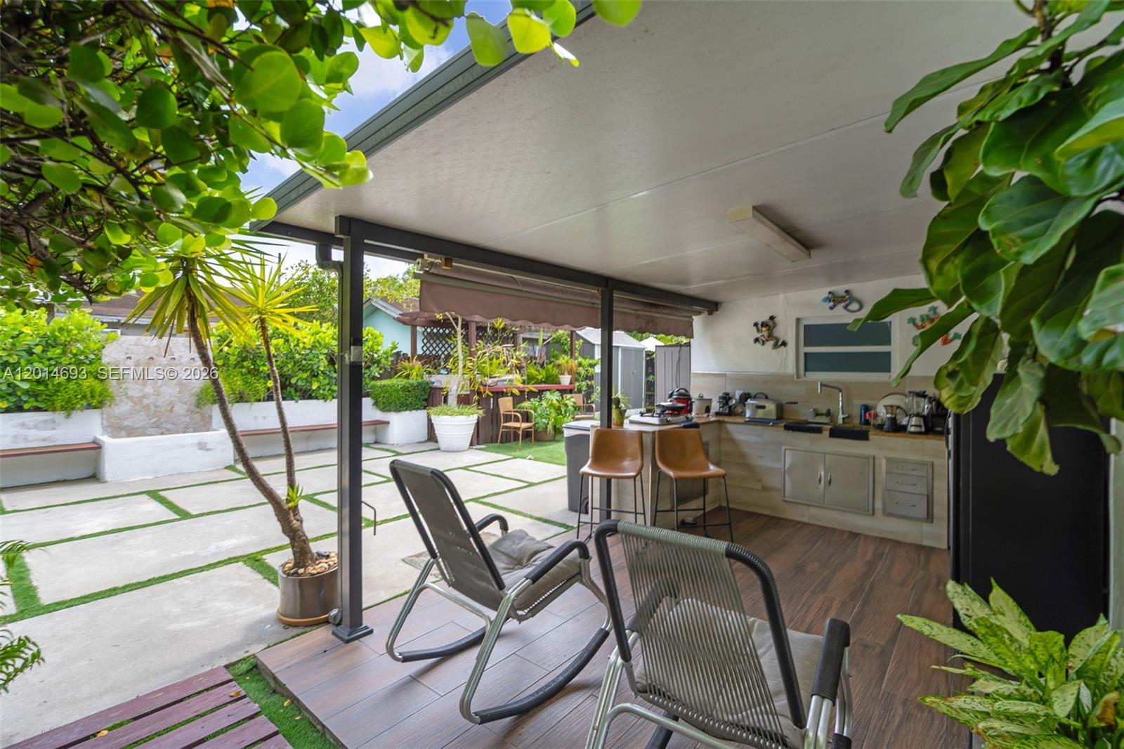 SHERWOOD HEIGHTS - Residential