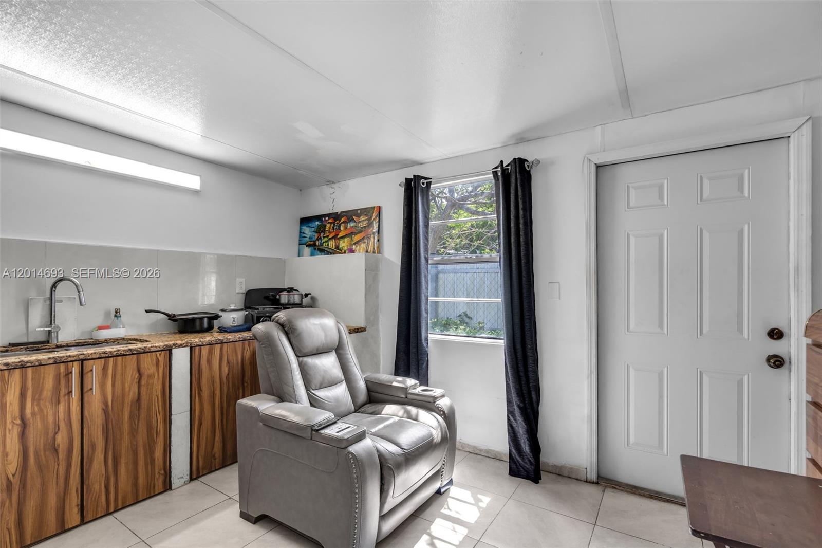 SHERWOOD HEIGHTS - Residential