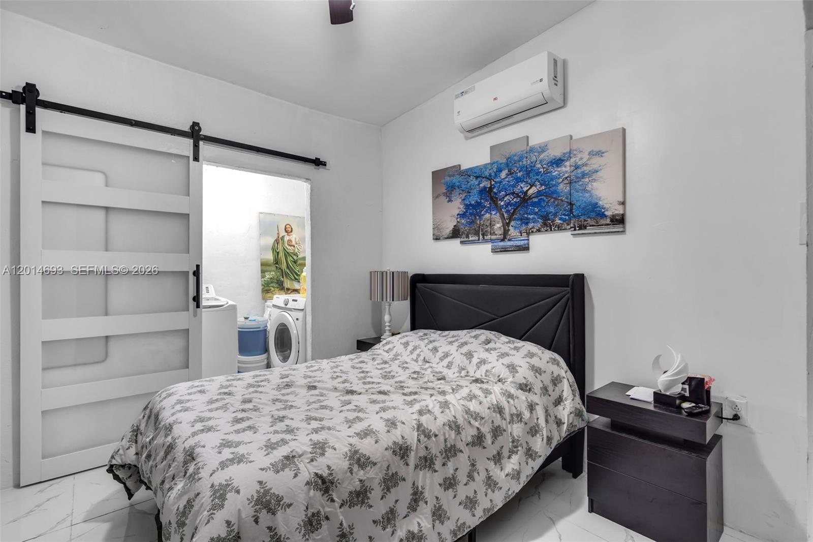 SHERWOOD HEIGHTS - Residential
