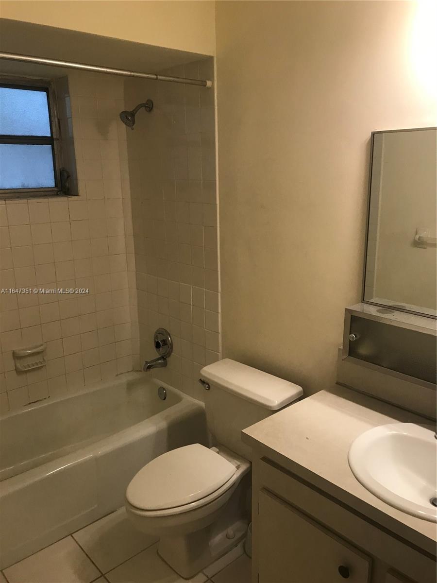 MARIPOSA CONDO - Residential Lease