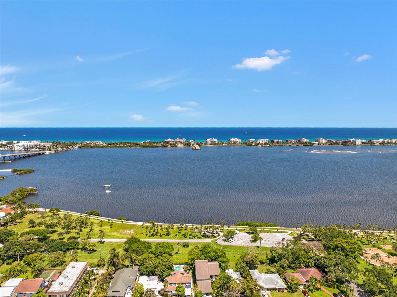 LAKE WORTH TOWN OF - Residential