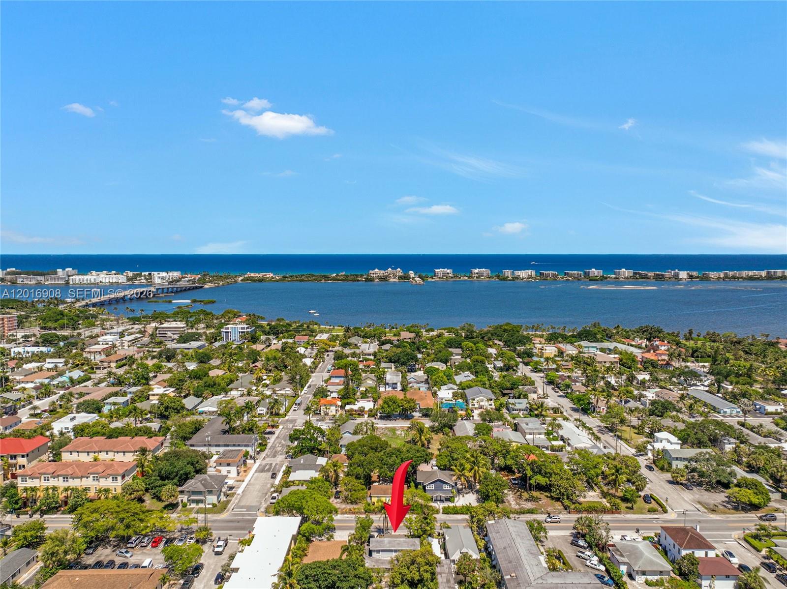 LAKE WORTH TOWN OF - Residential