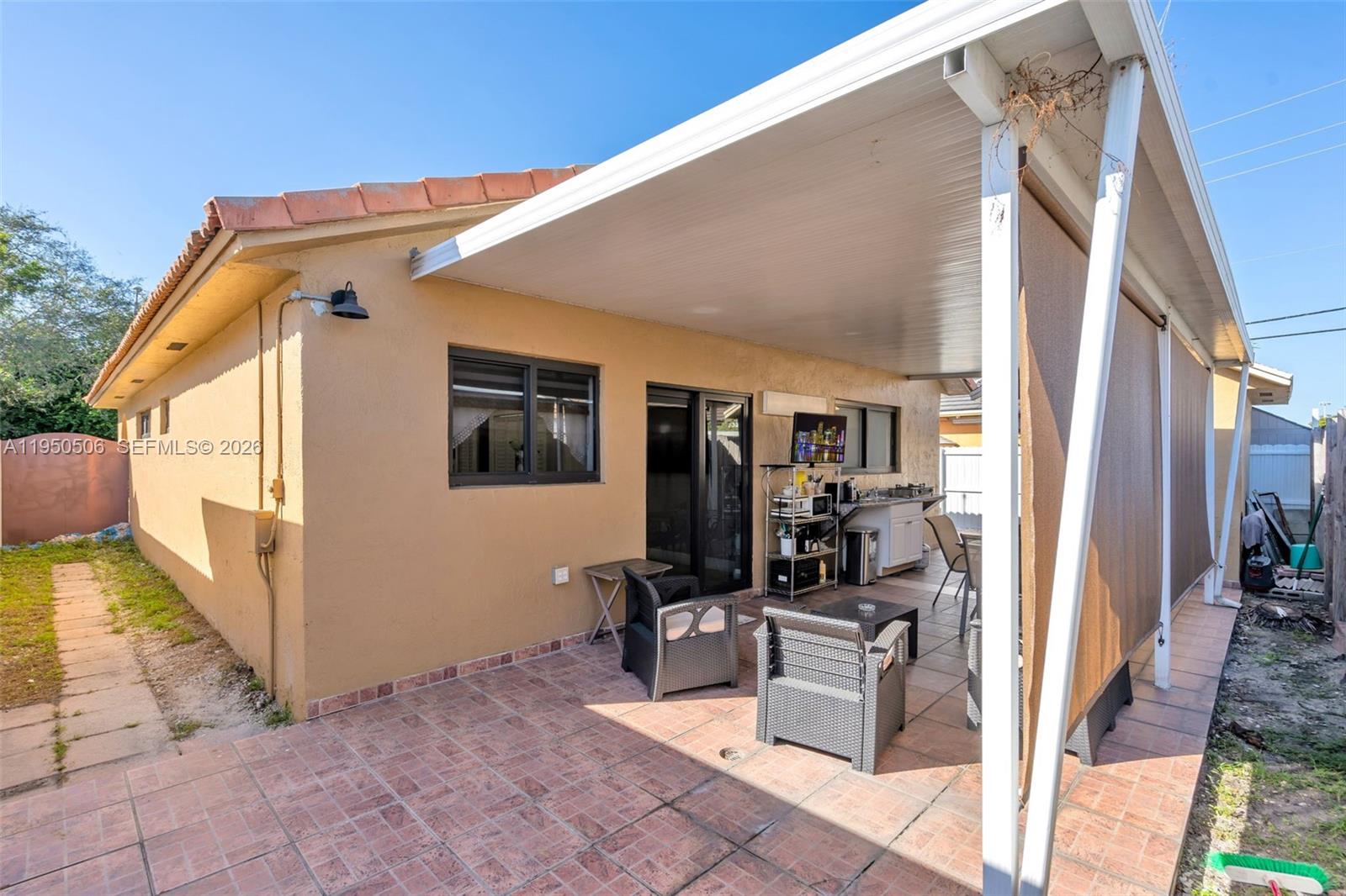 RIVIERA II - Residential