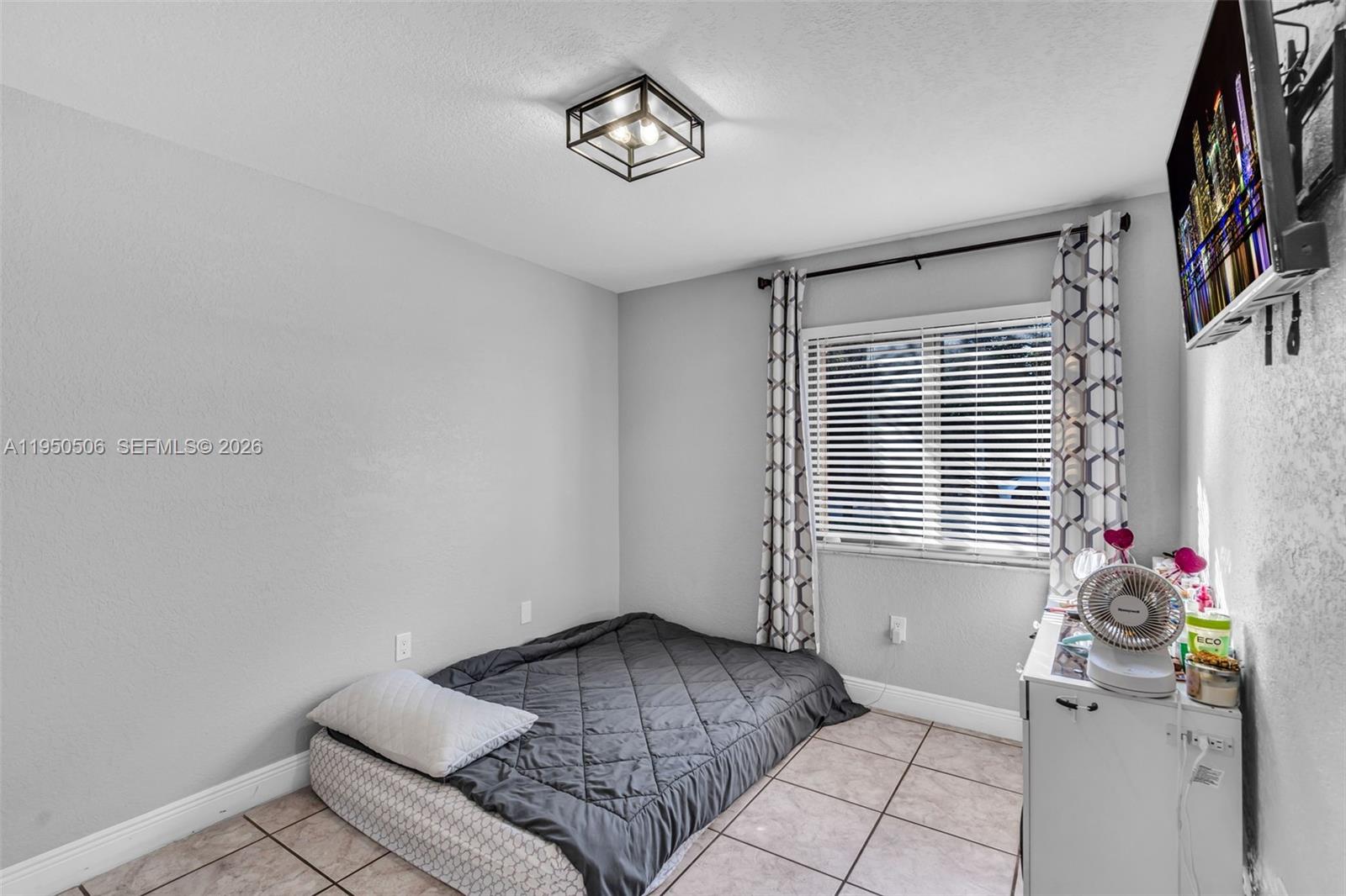 RIVIERA II - Residential