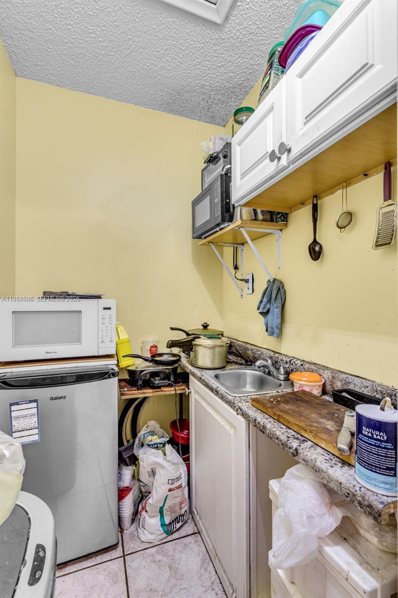 RIVIERA II - Residential