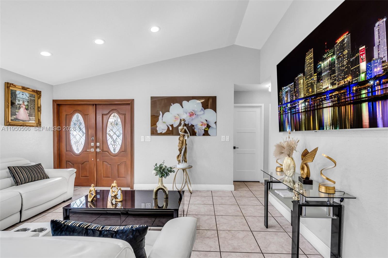 RIVIERA II - Residential