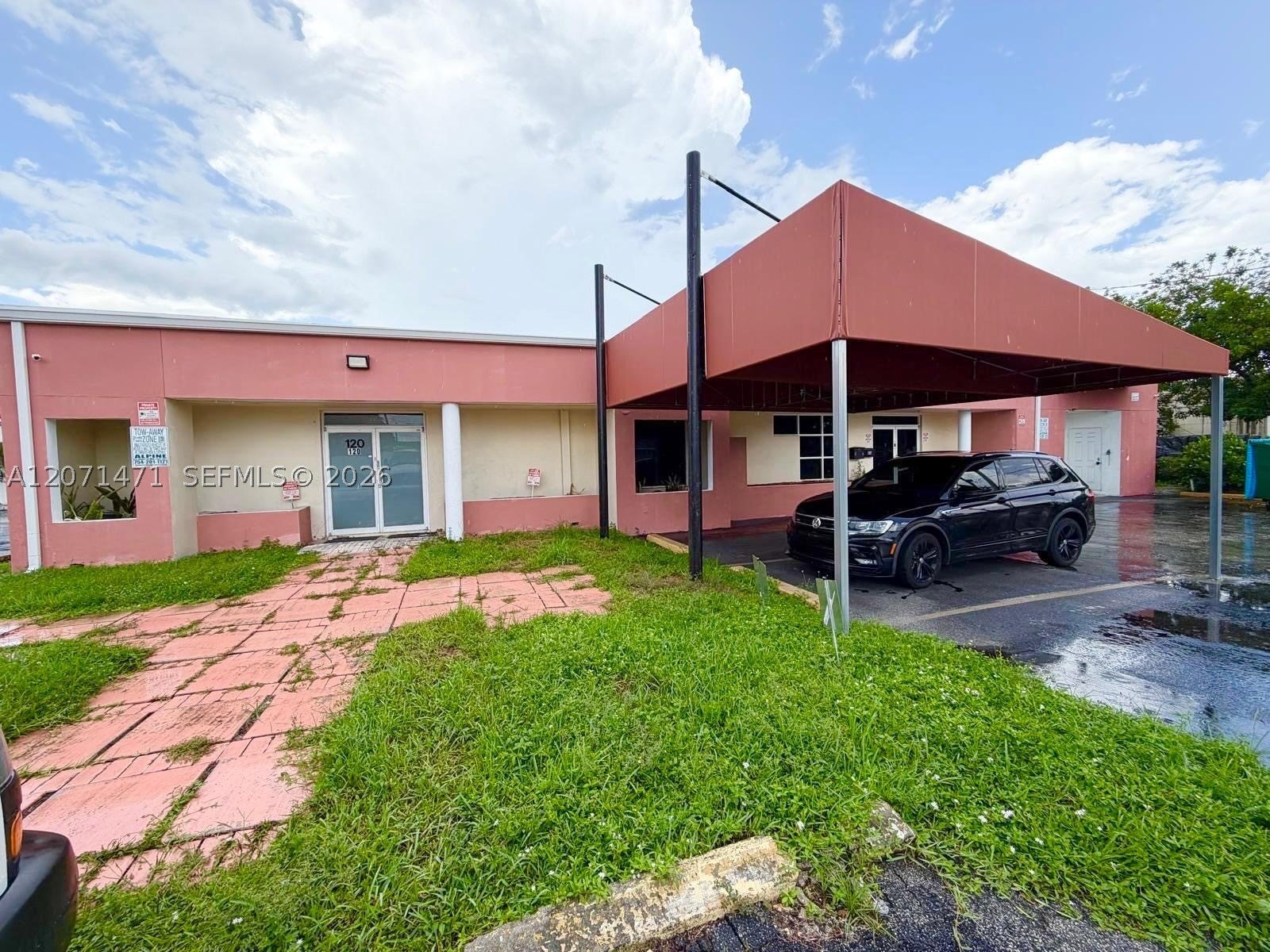 120 SW 70th Ave