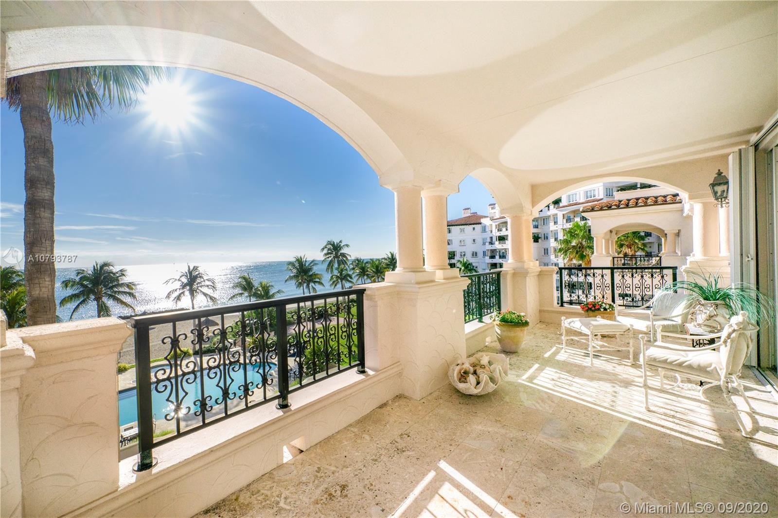 OCEANSIDE FISHER ISL COND - Residential