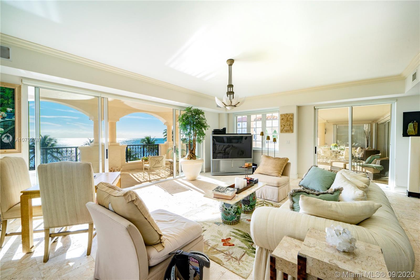 OCEANSIDE FISHER ISL COND - Residential