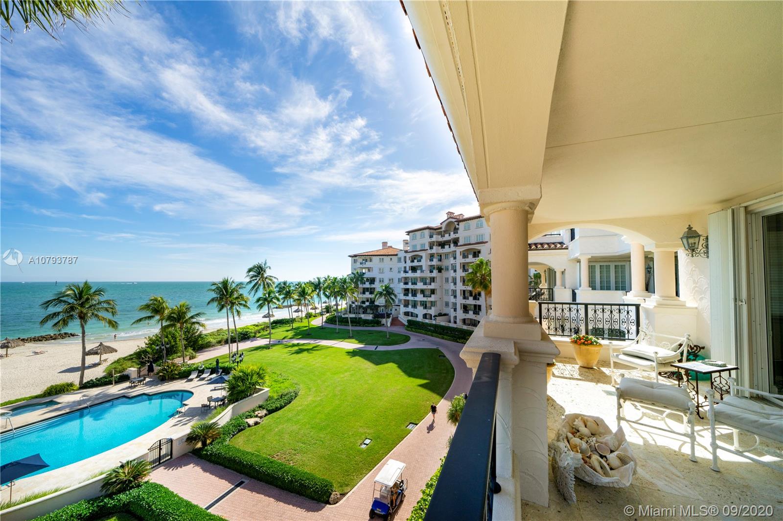 OCEANSIDE FISHER ISL COND - Residential