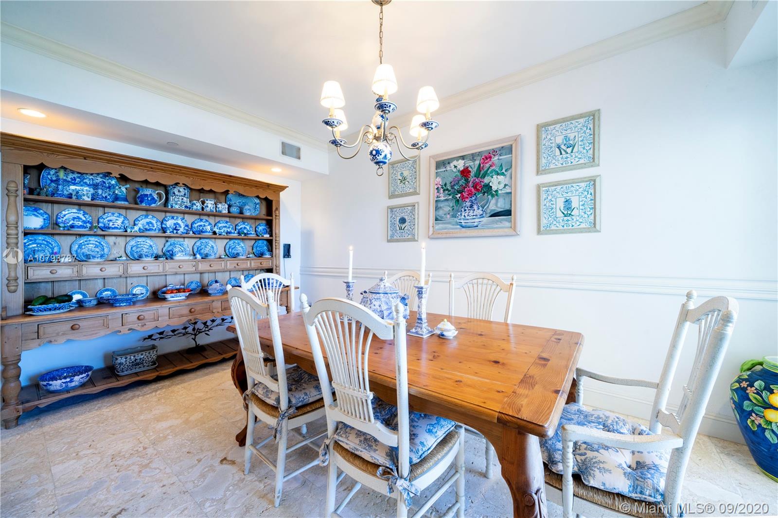 OCEANSIDE FISHER ISL COND - Residential