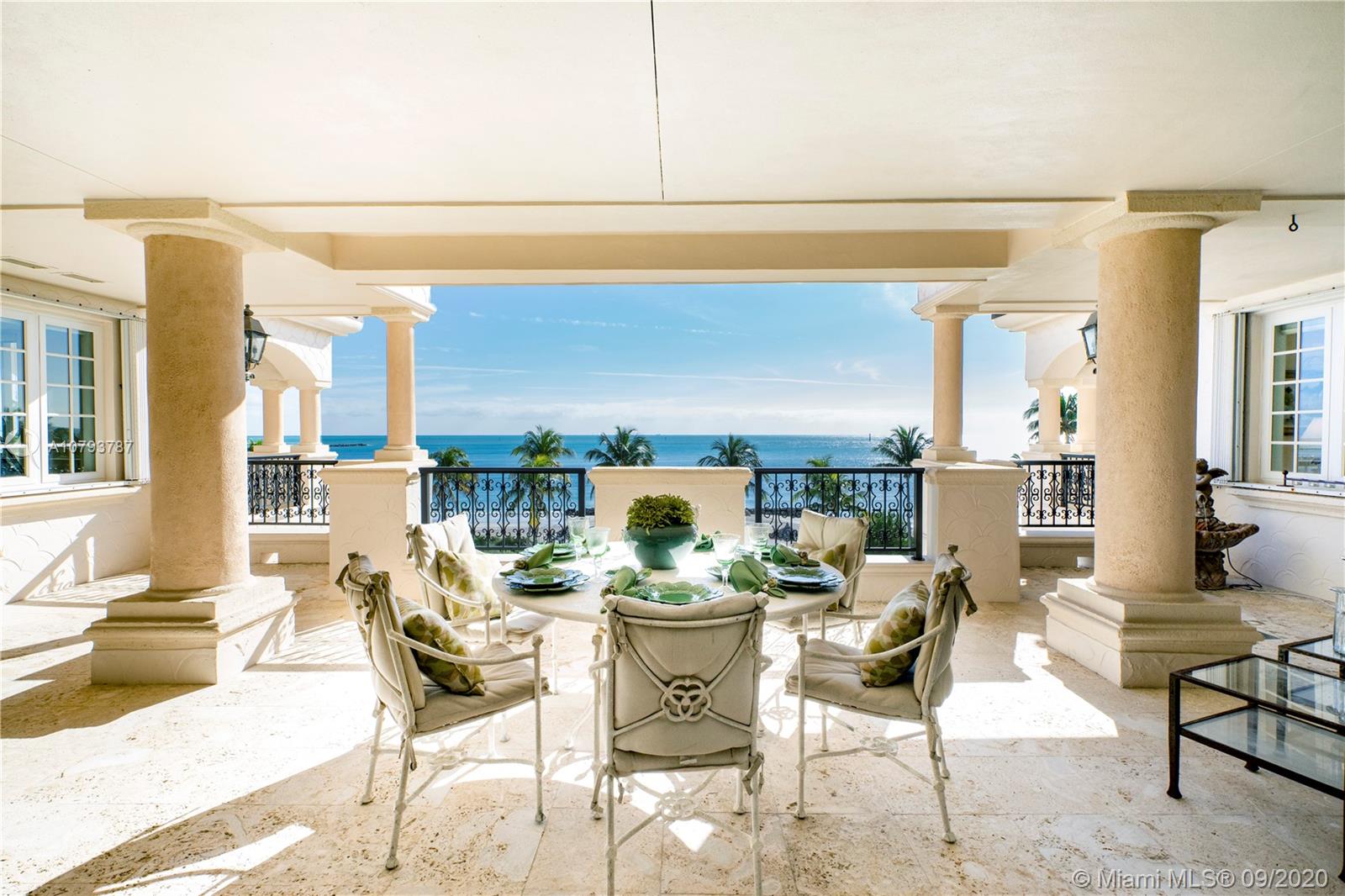 OCEANSIDE FISHER ISL COND - Residential