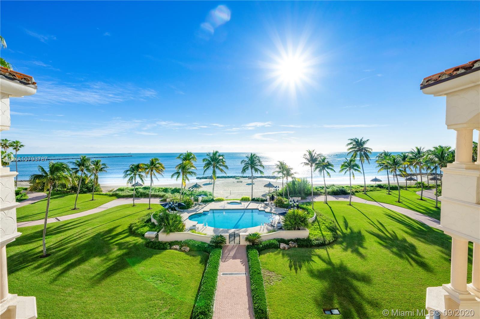 OCEANSIDE FISHER ISL COND - Residential