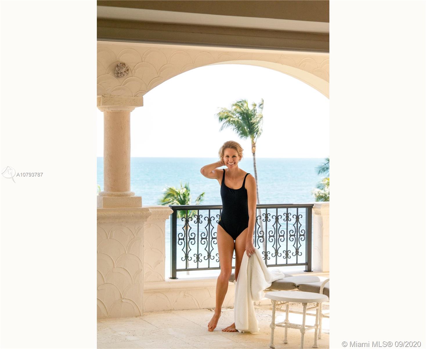 OCEANSIDE FISHER ISL COND - Residential