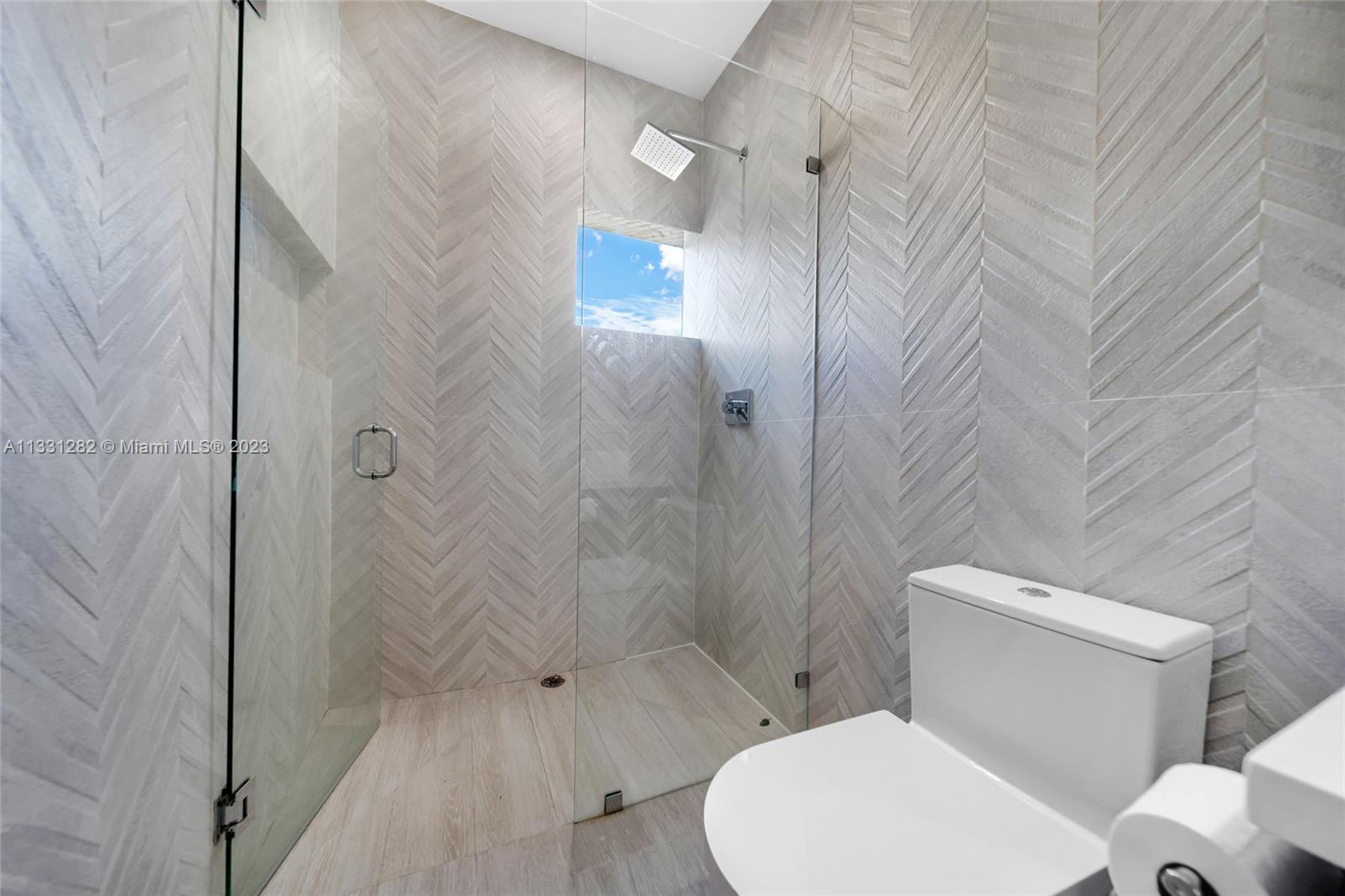 PENT HOMESTEAD - Residential Lease