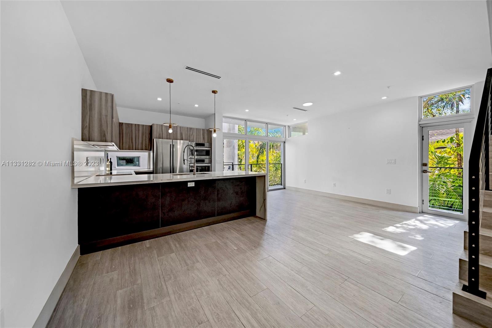 PENT HOMESTEAD - Residential Lease