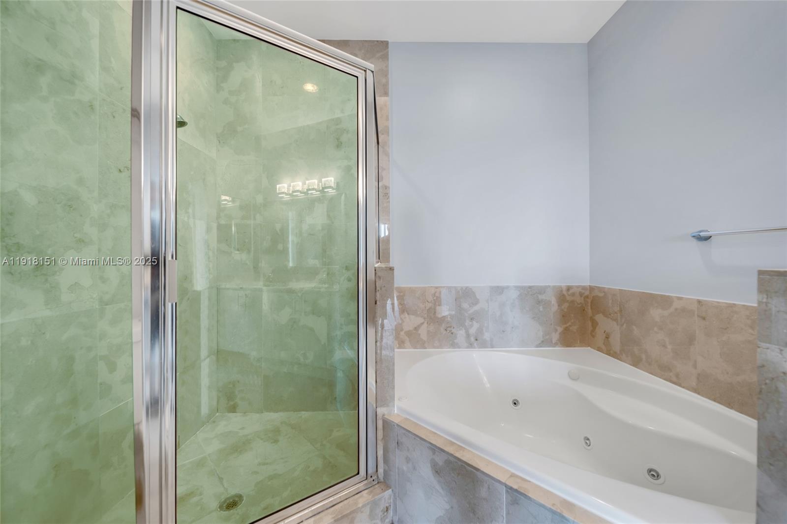 360 CONDO A - Residential Lease