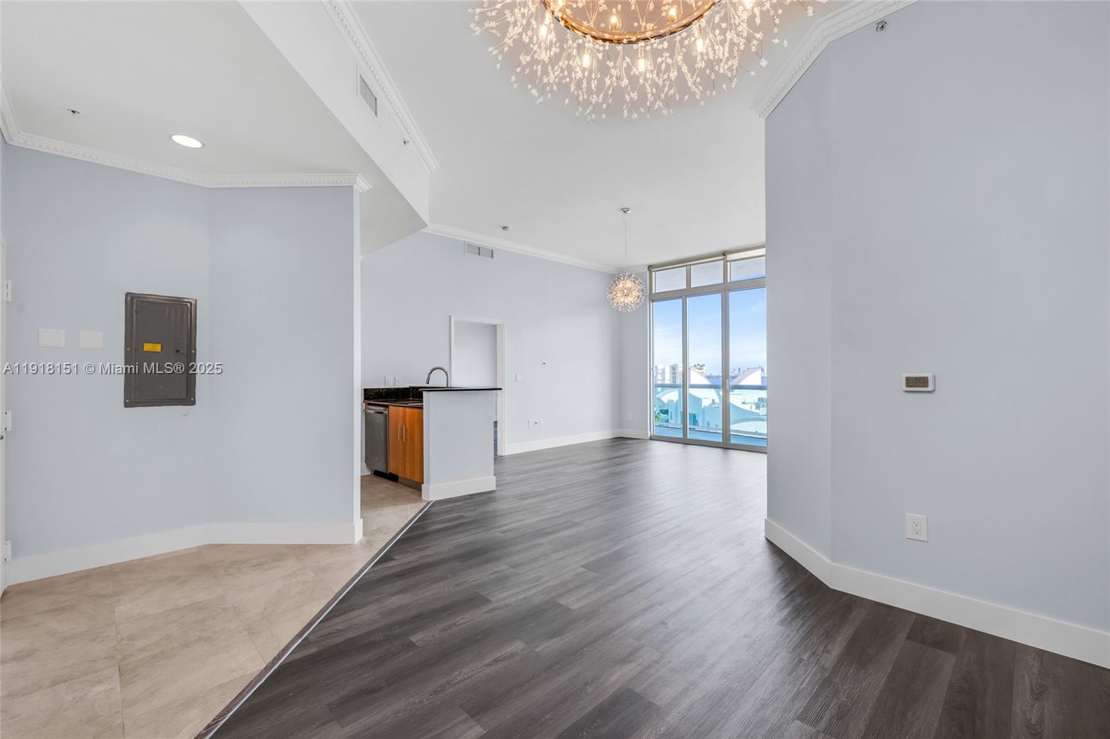 360 CONDO A - Residential Lease