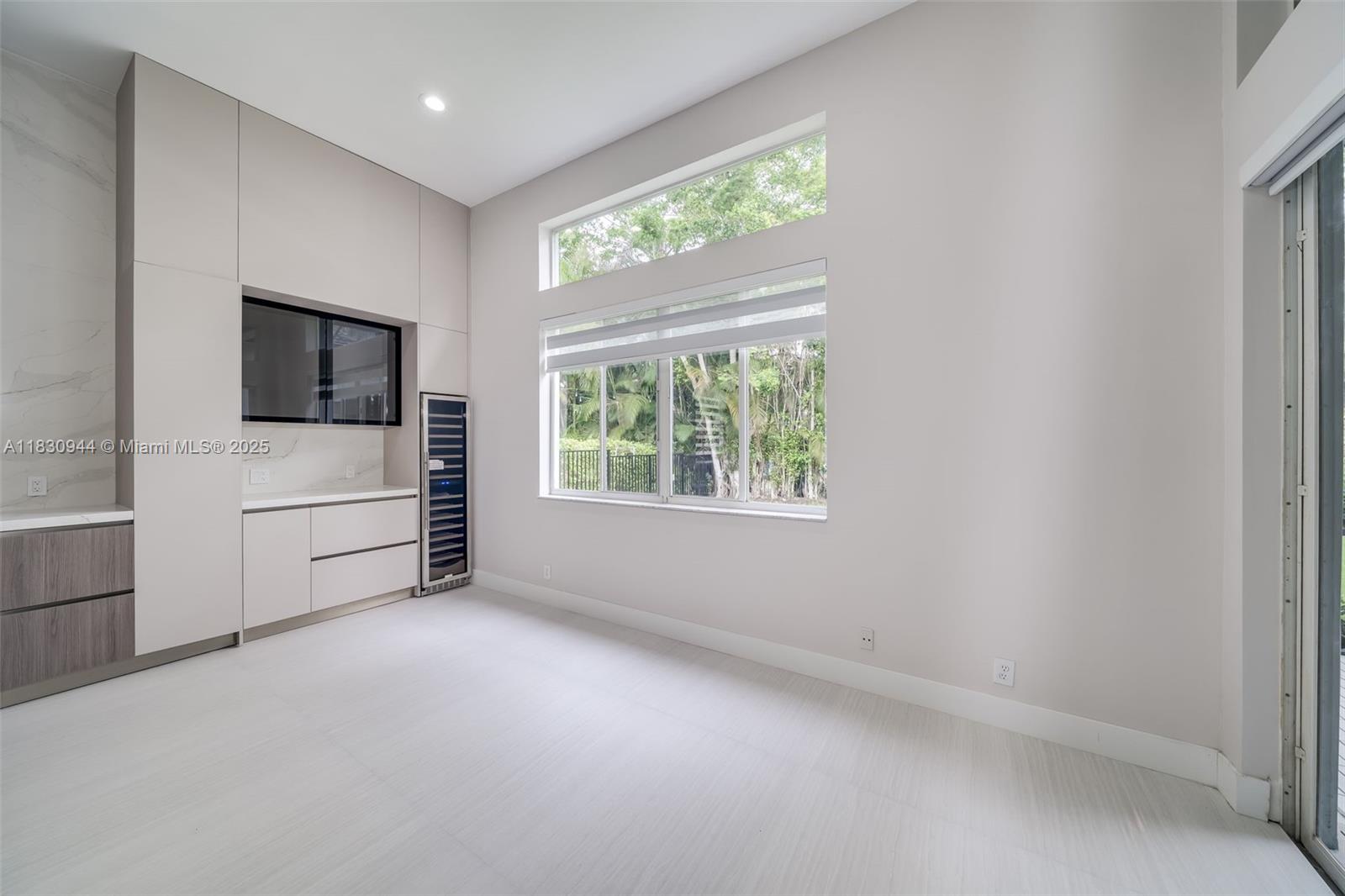 SECTOR 6 EAST - Residential