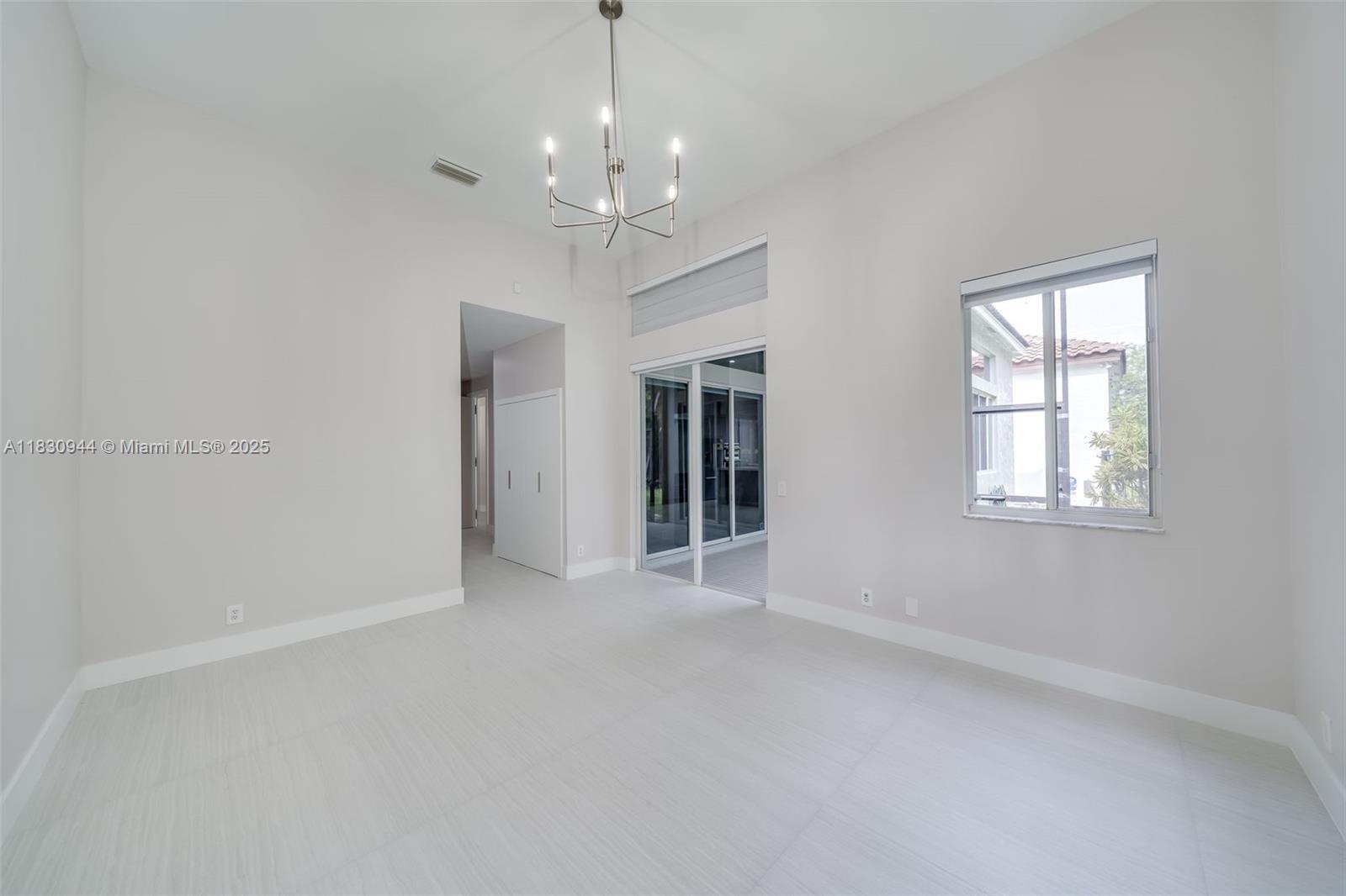 SECTOR 6 EAST - Residential