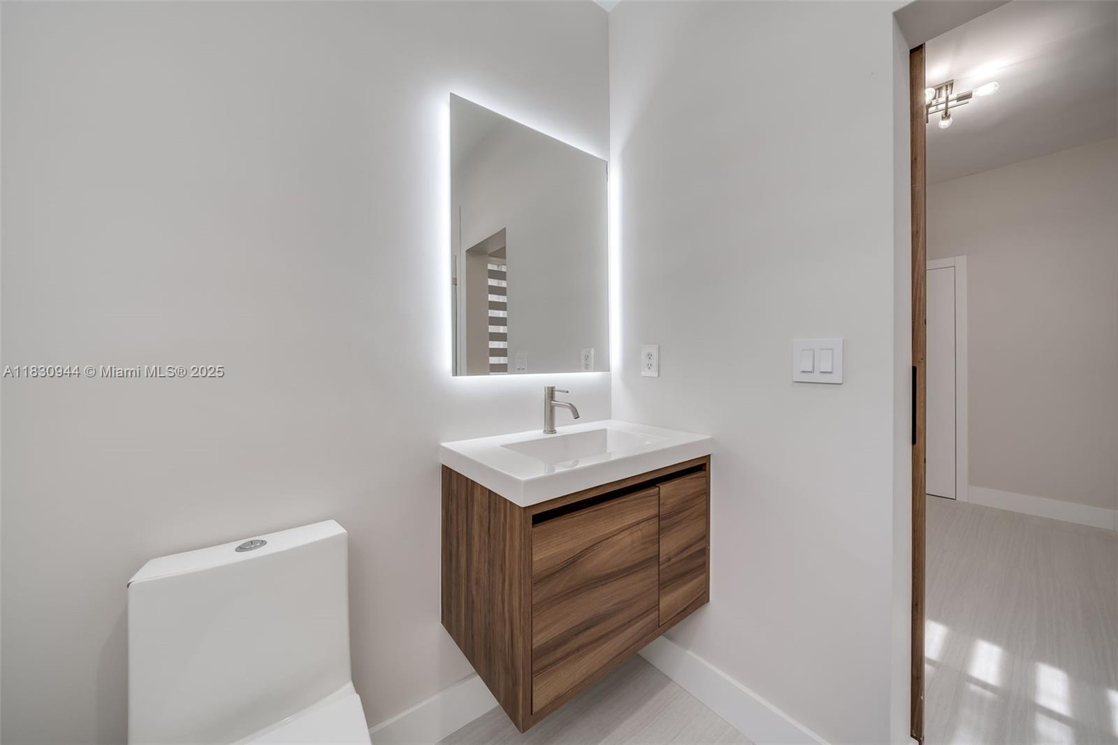 SECTOR 6 EAST - Residential