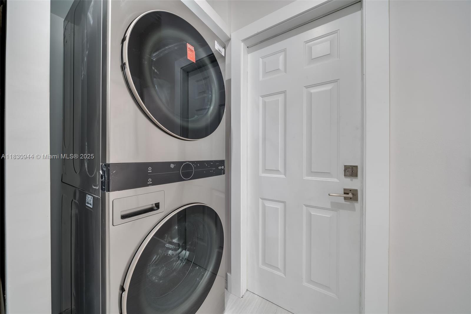 SECTOR 6 EAST - Residential