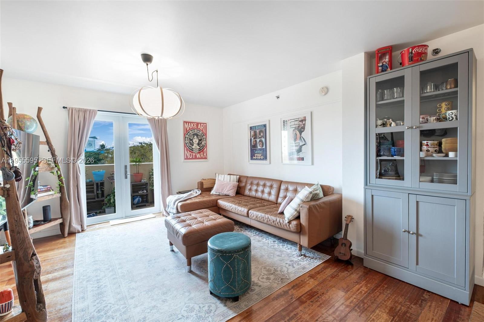 227 Michigan Ave 405