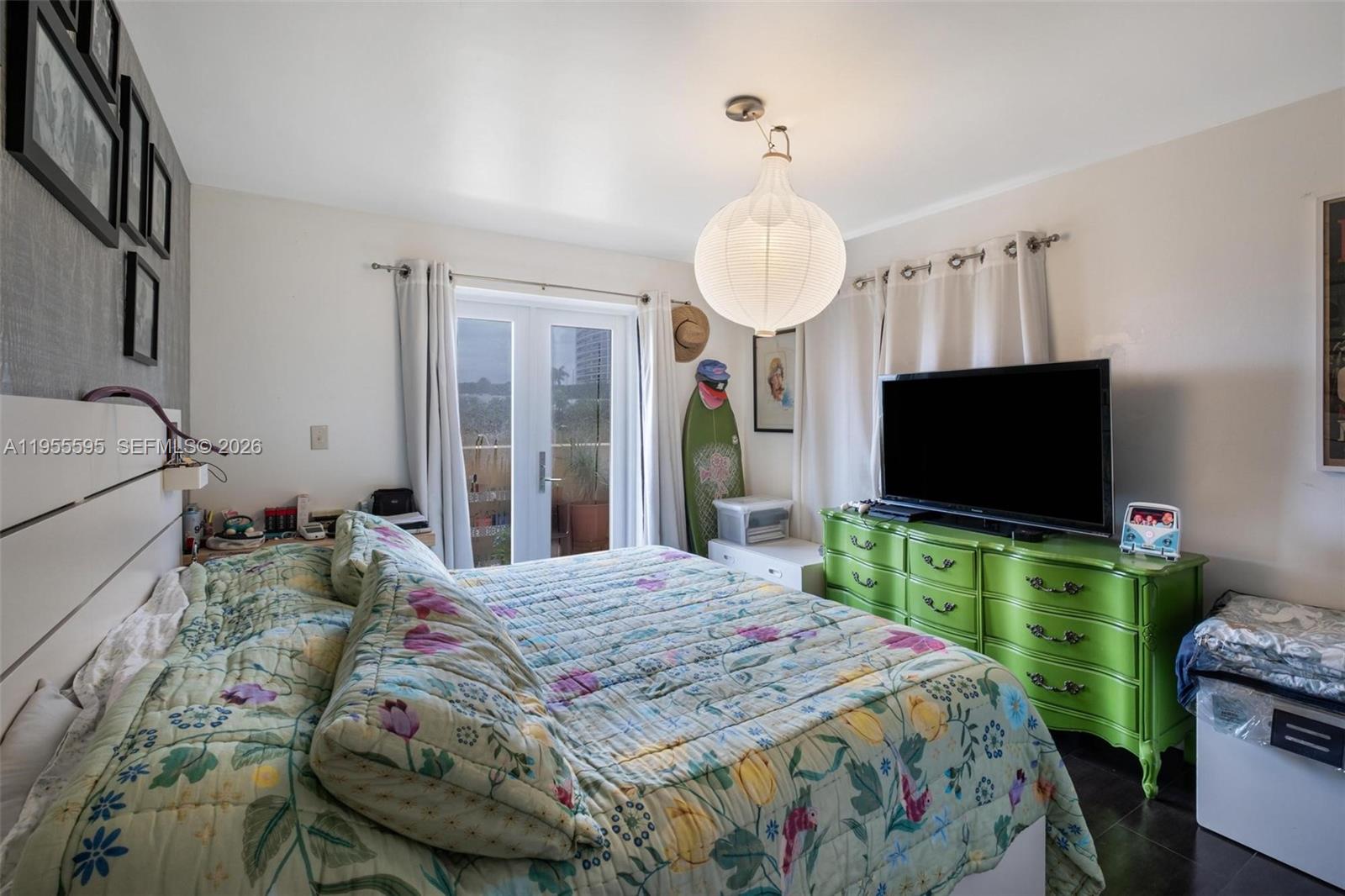 THE AMBASSADORS CONDO - Residential