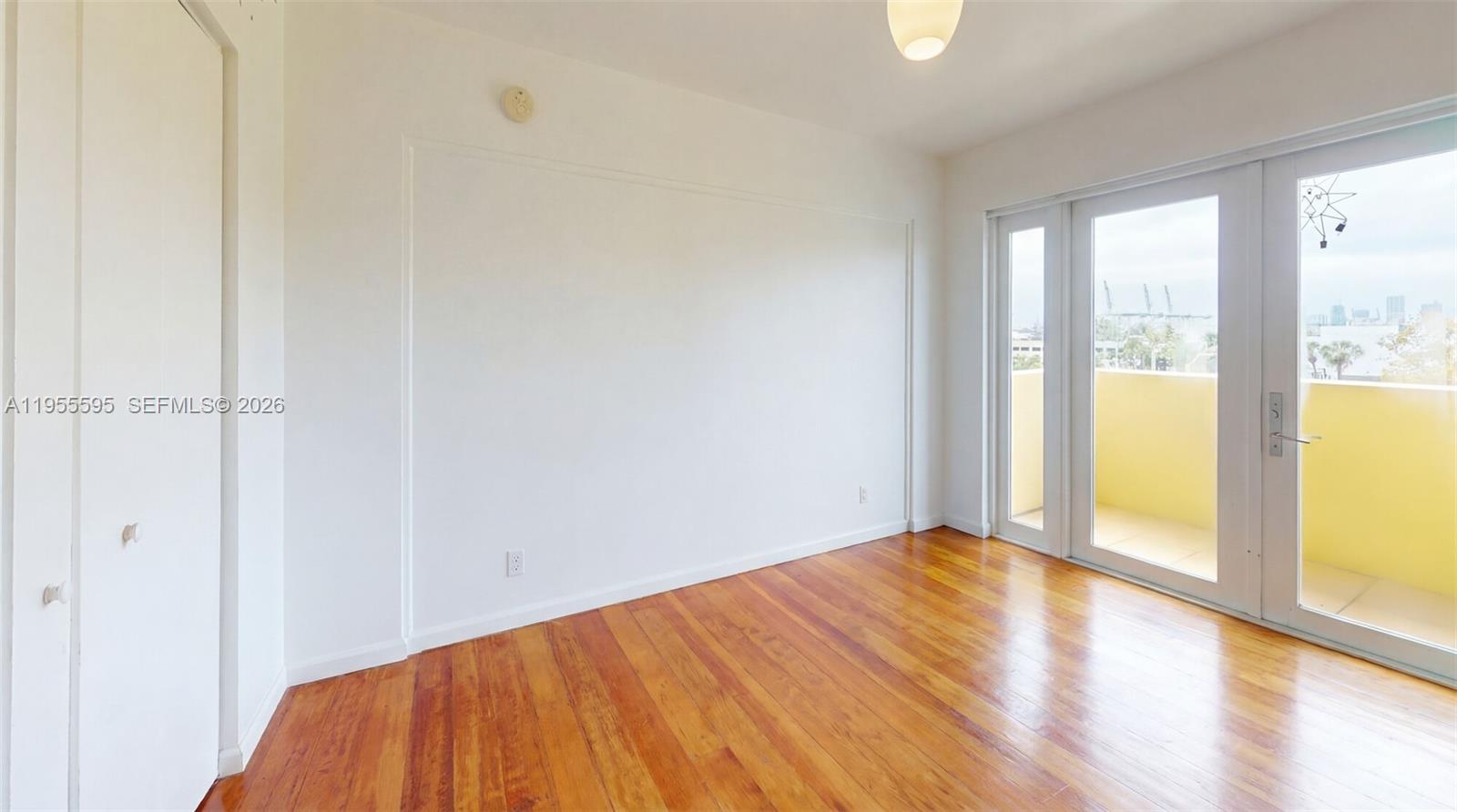 THE AMBASSADORS CONDO - Residential