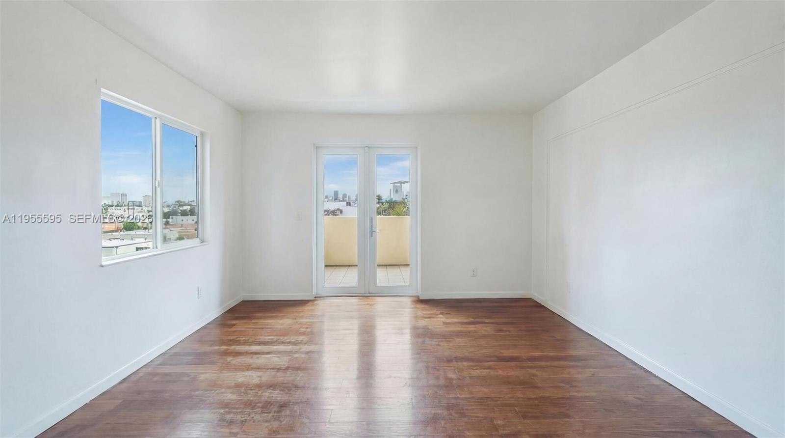 227 Michigan Ave 405