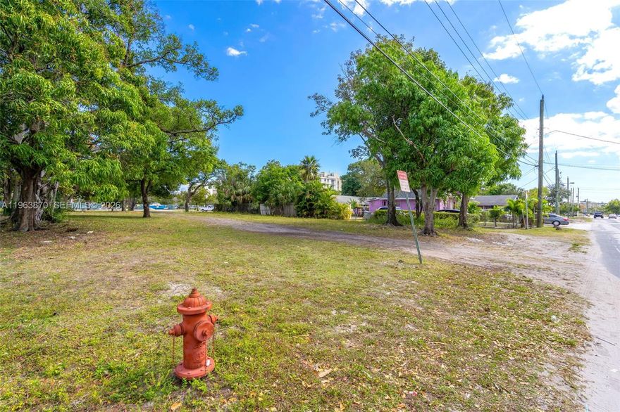 Prime opportunity to build your dream home on this spacious vacant lot! Zoned for a single-family residence, this property offers the flexibility to design and build exactly what you want. Even better the city offers an incentive program that provides additional lot square footage, giving you the potential to build larger than standard zoning typically allows. That means more living space, more design options, and greater long-term value. Whether you’re an end user ready to customize your future home or an investor looking for upside, this lot delivers location, flexibility, and added build potential. Just minutes from The Pomp redevelopment featuring Topgolf, Harrah’s Casino, restaurants, and hotels — driving major growth and long-term value. Easy access to I-95, Dixie Hwy, and US-1. Municipal water and sewer available. This is your opportunity to secure a lot in one of the fastest-transforming pockets of the city. The immediate neighborhood is experiencing significant residential growth, with new single-family construction and income-producing properties. Opportunities like this don’t come around often. Let’s secure it before someone else builds on your vision.