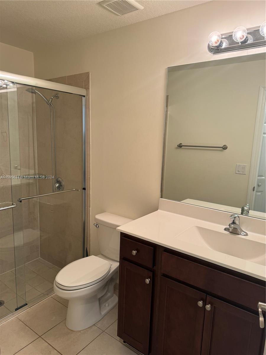 AQUABELLA SECTION ONE - Residential Lease