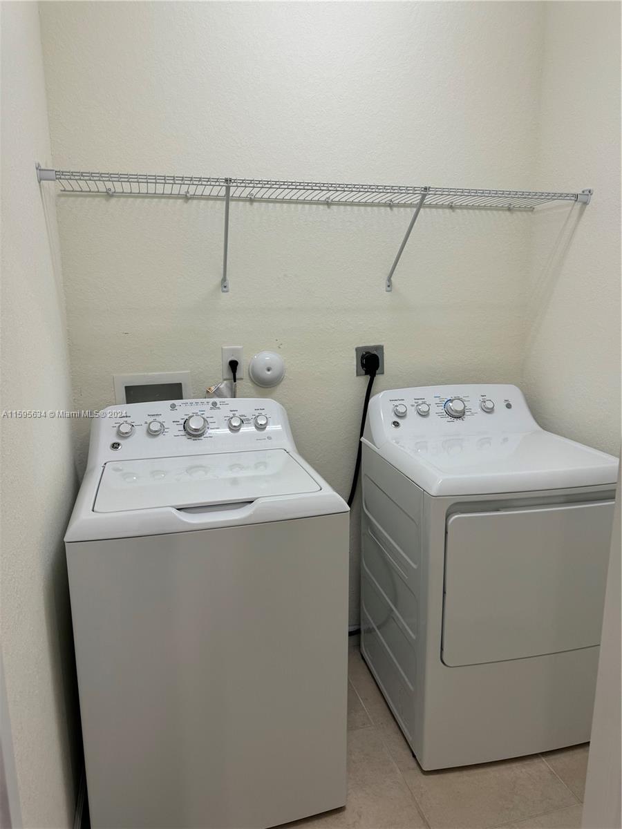 AQUABELLA SECTION ONE - Residential Lease