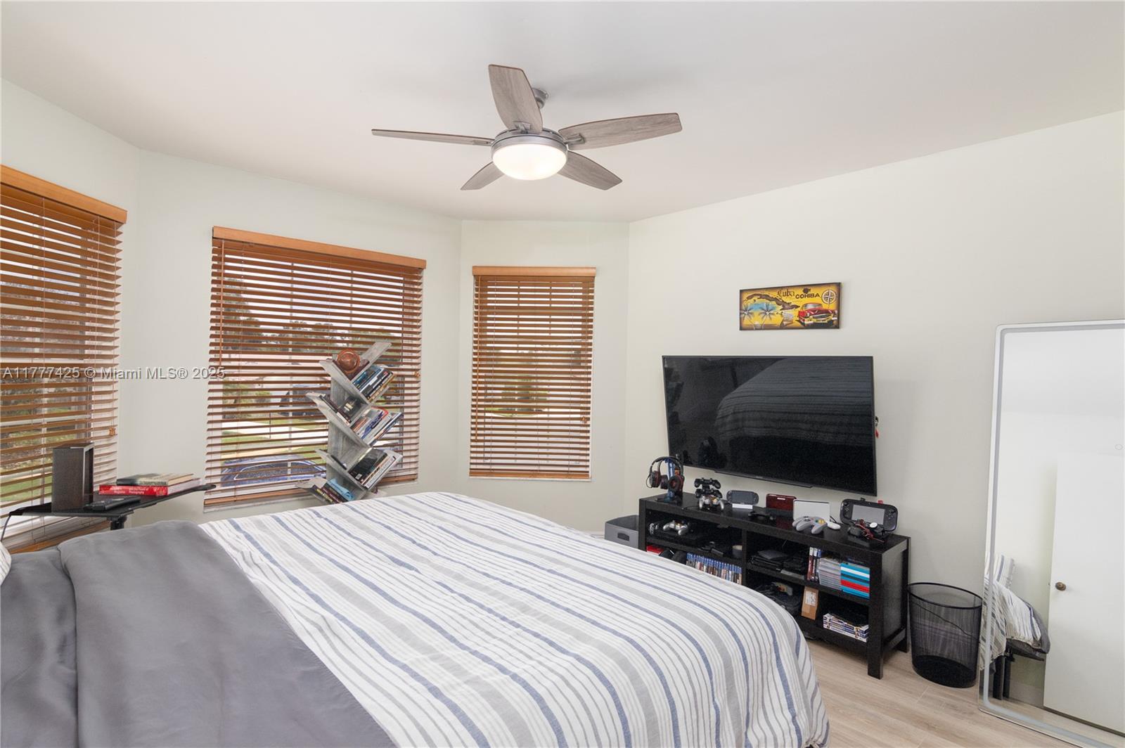 AMBER BAY - Residential